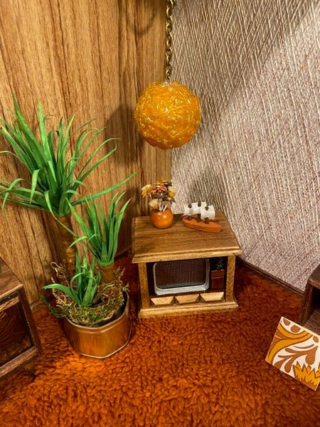 Pam Topper • MidCentury Modern