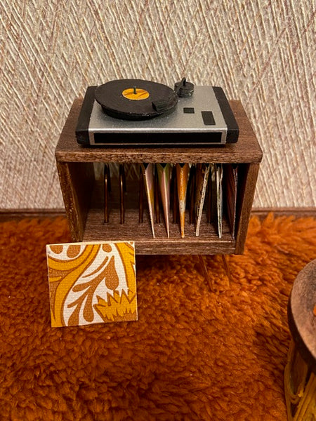 Pam Topper • MidCentury Modern