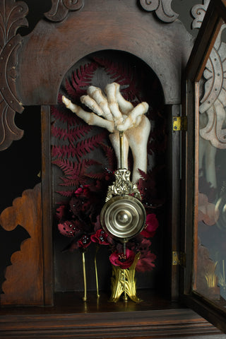 Lana Crooks • In Due Time - Pendulum