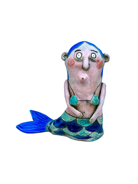 Becky Dawson • She Doesn’t Like Too Be Seen